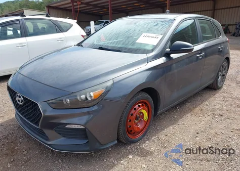 2019 Hyundai Elantra Gt N Line z USA, uszkodzony, nr VIN KMHH55LC8KU109028